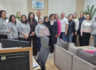 Centrul de tip Barnahus din Bălți a găzduit o vizită de studiu a delegației din Tadjikistan, formată din reprezentanți ai organizațiilor societății civile